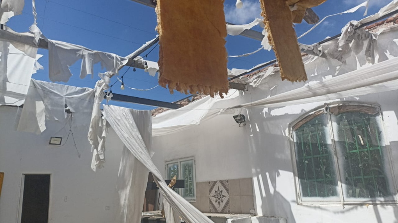 El viento voló un techo de un comedor de Barrio Bajo Pueyrredón