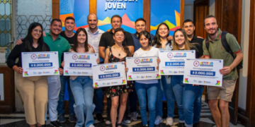 Jóvenes emprendedores de toda la provincia recibieron créditos para proyectos y servicios