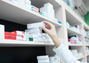 Jubilados: aquellos que ganen más de $398.000 al mes ya no podrán recibir medicamentos gratuitos  al 100%