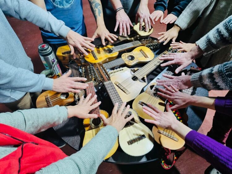 Charanguistas de toda la provincia interpretarán obras del cancionero folklórico.