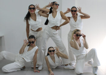 Con espíritu de Broadway estrena la obra “25, Un especial de Navidad”