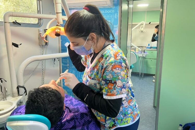 Controles odontológicos gratuitos.