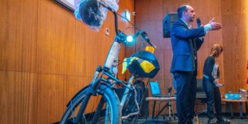 Presentaron una bicicleta eléctrica cordobesa para la movilidad sustentable metropolitana