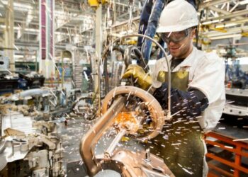 La economía creció 0,6%