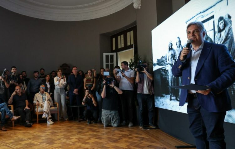 El gobernador Martín Llaryora encabezó la presentación de “Córdoba Distrito Audiovisual”, iniciativa que incluye incentivos y financiamiento para el sector.