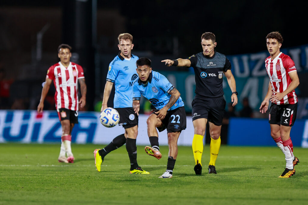 En su último partido como local, Belgrano igualó ante Estudiantes