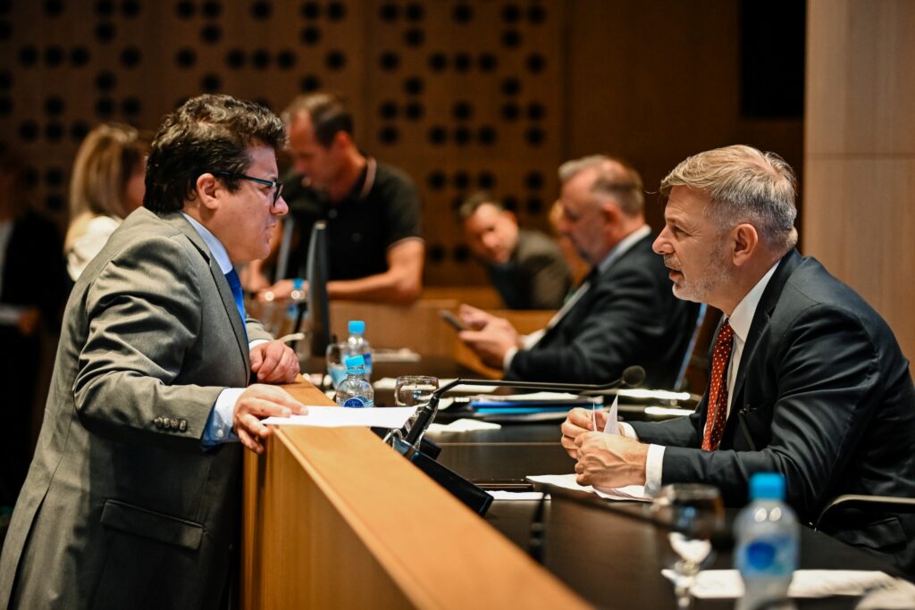 Aprobaron el presupuesto en doble lectura