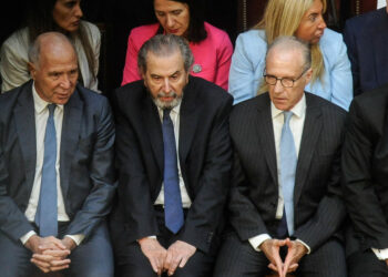 La Corte desafía al Gobierno, que redobla la apuesta por Lijo y García-Mansilla