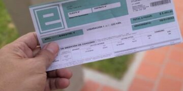 Córdoba criticó el cargo fijo que deberá pagar el interior para financiar a Buenos Aires