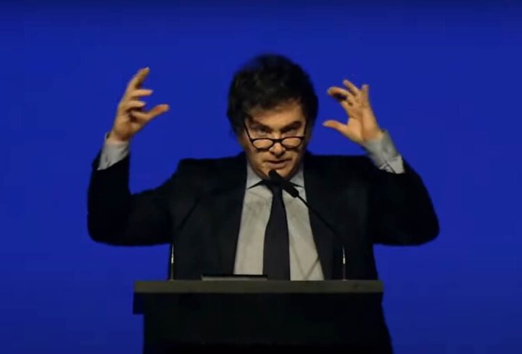 El presidente Milei encabezó el cierre de la conferencia ultraconservadora.