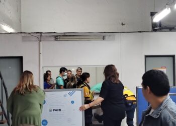 Un hombre intentó prenderse fuego en las oficinas de Pami