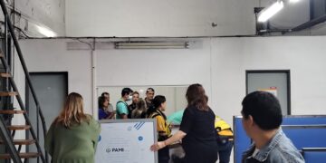 Un hombre intentó prenderse fuego en las oficinas de Pami