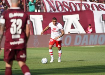 Alarcón dijo que “el verdadero hincha apoya y banca la campaña” de Instituto