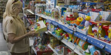 Las ventas de juguetes para Navidad no lograron revertir la caída del año