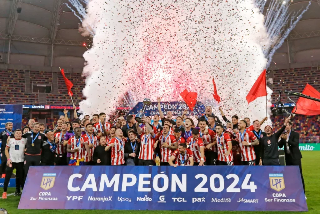 Un año de títulos: los equipos argentinos campeones en 2024