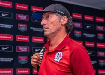 Pedro Troglio fue presentado como nuevo técnico de Instituto