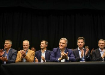 Llaryora anunció obras en Morteros y Brinkmann