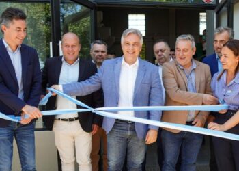 Se inauguró el Centro Cívico de Cruz del Eje