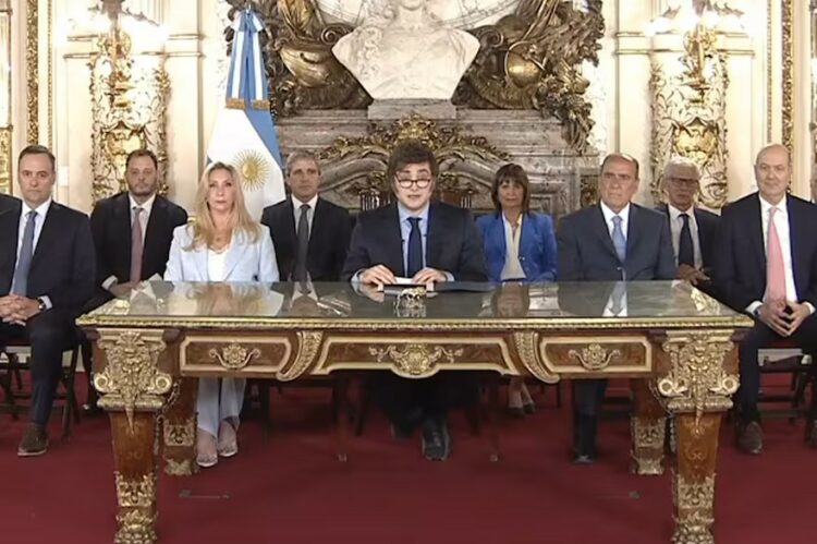 Javier Milei habló en cadena nacional en el primer aniversario de su gobierno.