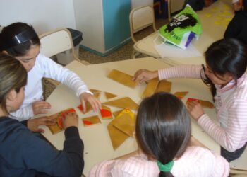 Enseñar aún en la enfermedad: el trabajo de docentes hospitalarios y domiciliarios