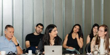 “Tercera Vía”: Un proyecto académico para repensar el centro en frente a la polarización