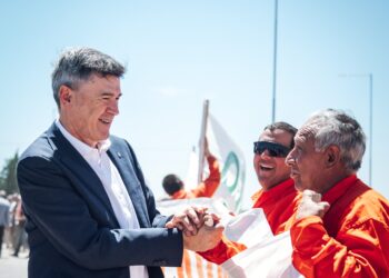 Passerini apuntó contra Milei por la “falta de federalismo”