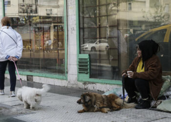 La UCA reveló que casi la mitad de los argentinos son pobres