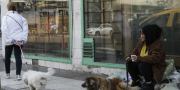La UCA reveló que casi la mitad de los argentinos son pobres