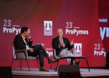 Los empresarios piden bajar los tributos para nivelar la cancha