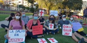 Villa Carlos Paz: repudian el arancelamiento de la salud pública
