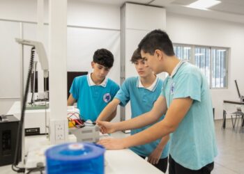 Escuelas secundarias y técnicas modificarán sus orientaciones