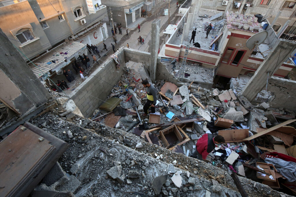 Israel y Hamas acordaron un alto el fuego en la Franja de Gaza