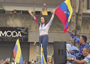 Tras una hora secuestrada, liberaron a María Corina Machado