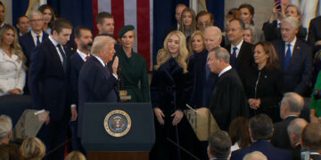 Trump asumió como presidente de Estados Unidos y aseguró que comienza «la era dorada»