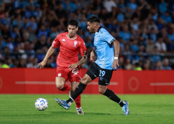 Belgrano debutó con un empate ante Huracán