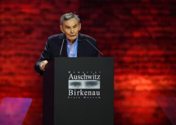 Conmemoraron los 80 años de la libración de Auschwitz