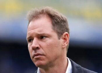 Se complicó la llegada de Driussi y Brito cargó contra Estudiantes