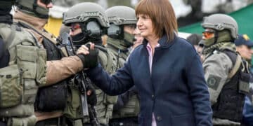 Bullrich enfrentó nuevas críticas por su protocolo antipiquetes
