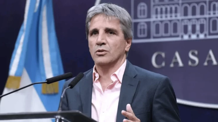 Caputo calificó como un “éxito” de su plan al dato de la inflación