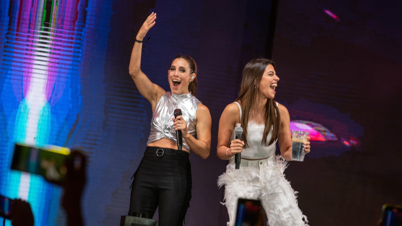 Encuentro explosivo: Soledad Pastorutti y Eugenia Quevedo encendieron el Festival de Jesús María Encuentro explosivo: Soledad Pastorutti y Eugenia Quevedo encendieron el Festival de Jesús María