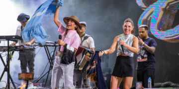 Encuentro explosivo: Soledad Pastorutti y Eugenia Quevedo encendieron el Festival de Jesús María