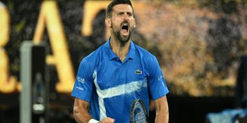 Djokovic venció a Alcaraz y avanzó a semifinales del Abierto de Australia