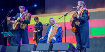 Con Los Manseros Santiagueños y el Indio Lucio Rojas, así se vivió la cuarta luna de Cosquín