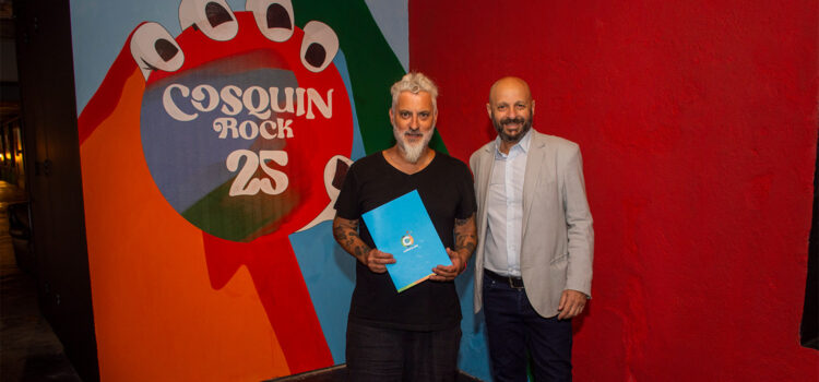 El productor José Palazzo junto al  presidente de la Agencia Córdoba Cultura.