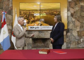 La secretaria de Gabinete de Villa Carlos Paz se autoconcedió un ascenso