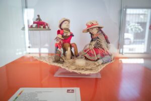 El Museo Iberoamericano de Artesanías presenta piezas de reconocidos artesanos latinoamericanos El Museo Iberoamericano de Artesanías presenta piezas de reconocidos artesanos latinoamericanos