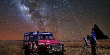 El turismo nocturno como una de las tendencias de viajes para 2025