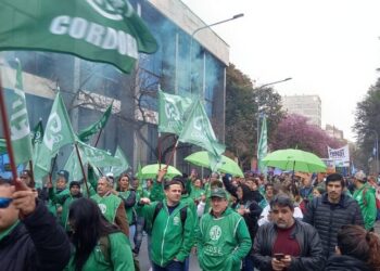 ATE repudió la decisión de atar la paritaria al presupuesto 2023