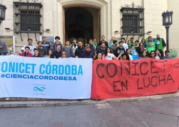 Ciencia y tecnología: alertan por un «vaciamiento sin precedentes»