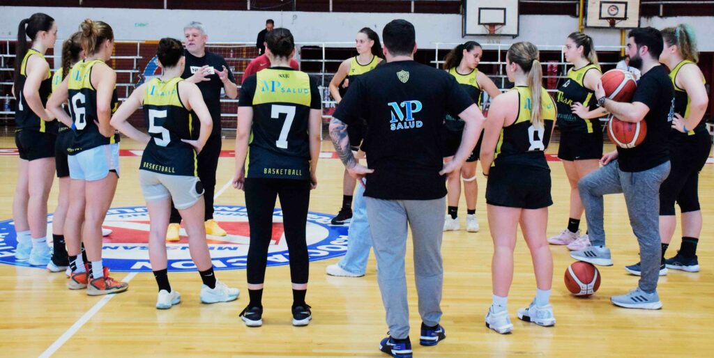Escándalo en la Liga femenina: las últimas campeonas denunciaron que fueron filmadas mientras se bañaban
